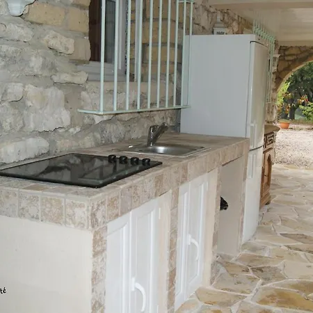 Bed & Breakfast Des Chenes Rognes