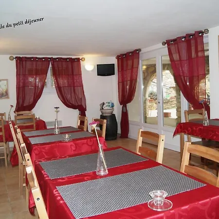 Des Chenes Bed & Breakfast Rognes
